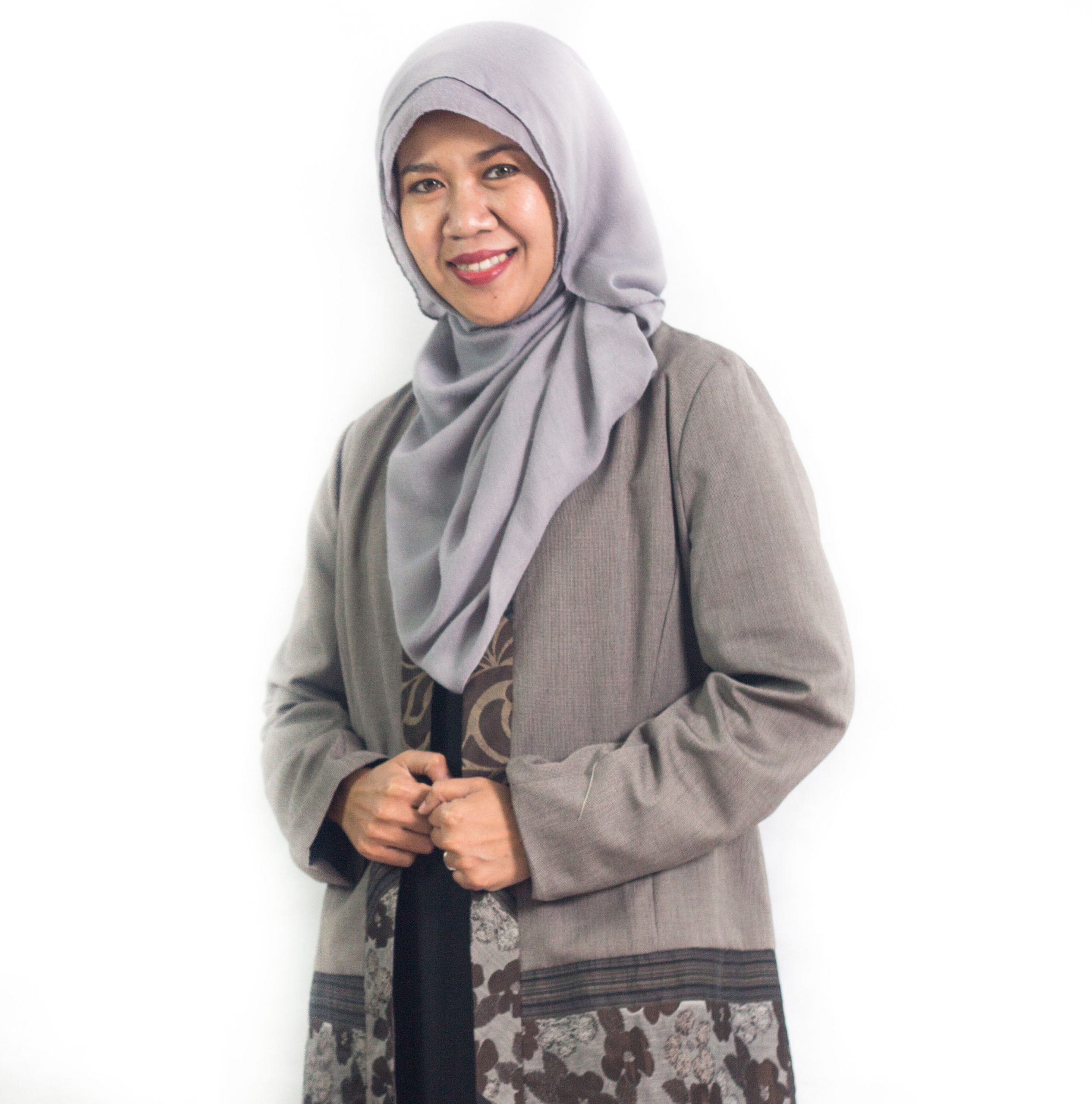 Dr. Ayi Purbasari